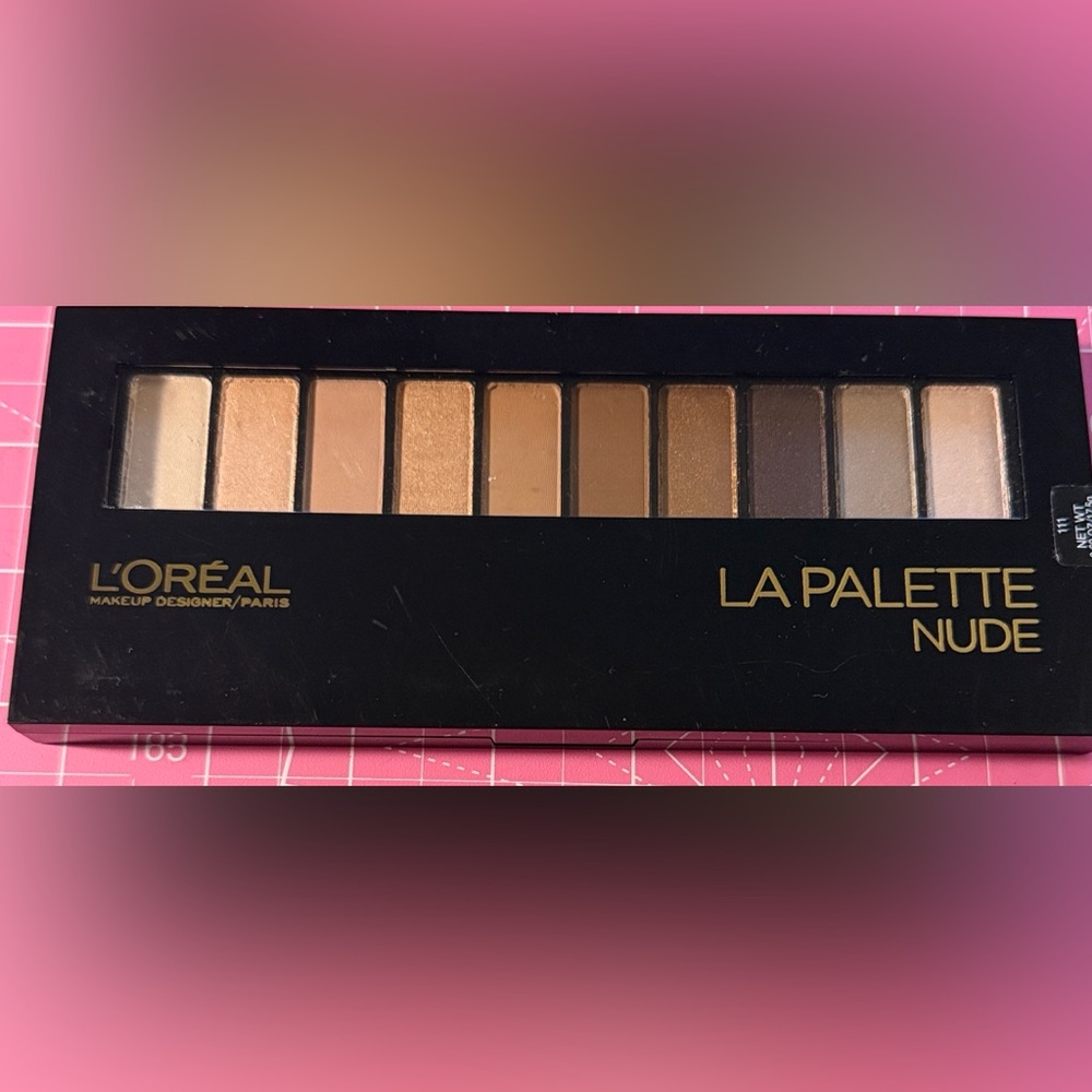 L'Oreal La Palette Nude Eyeshadow - Beige, Gold, Brown, Taupe Shades